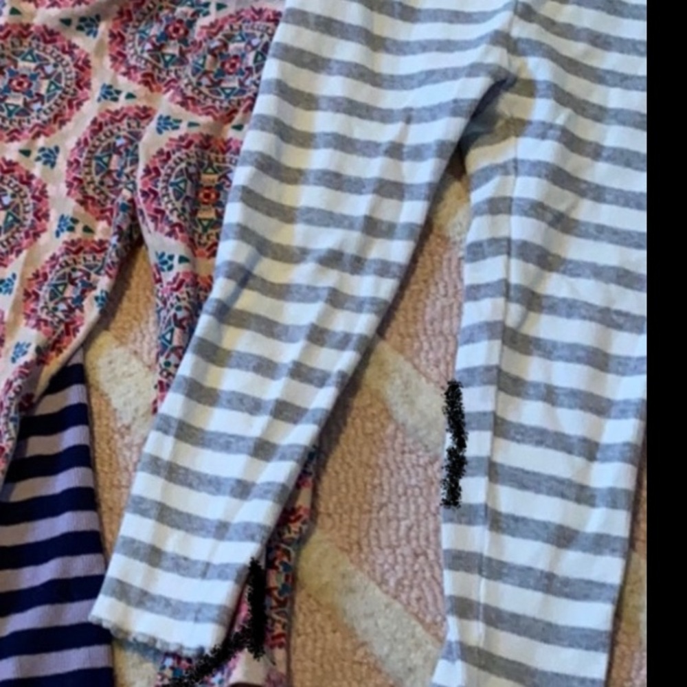 Gymboree leggings size 3T ribbed and size 3 print